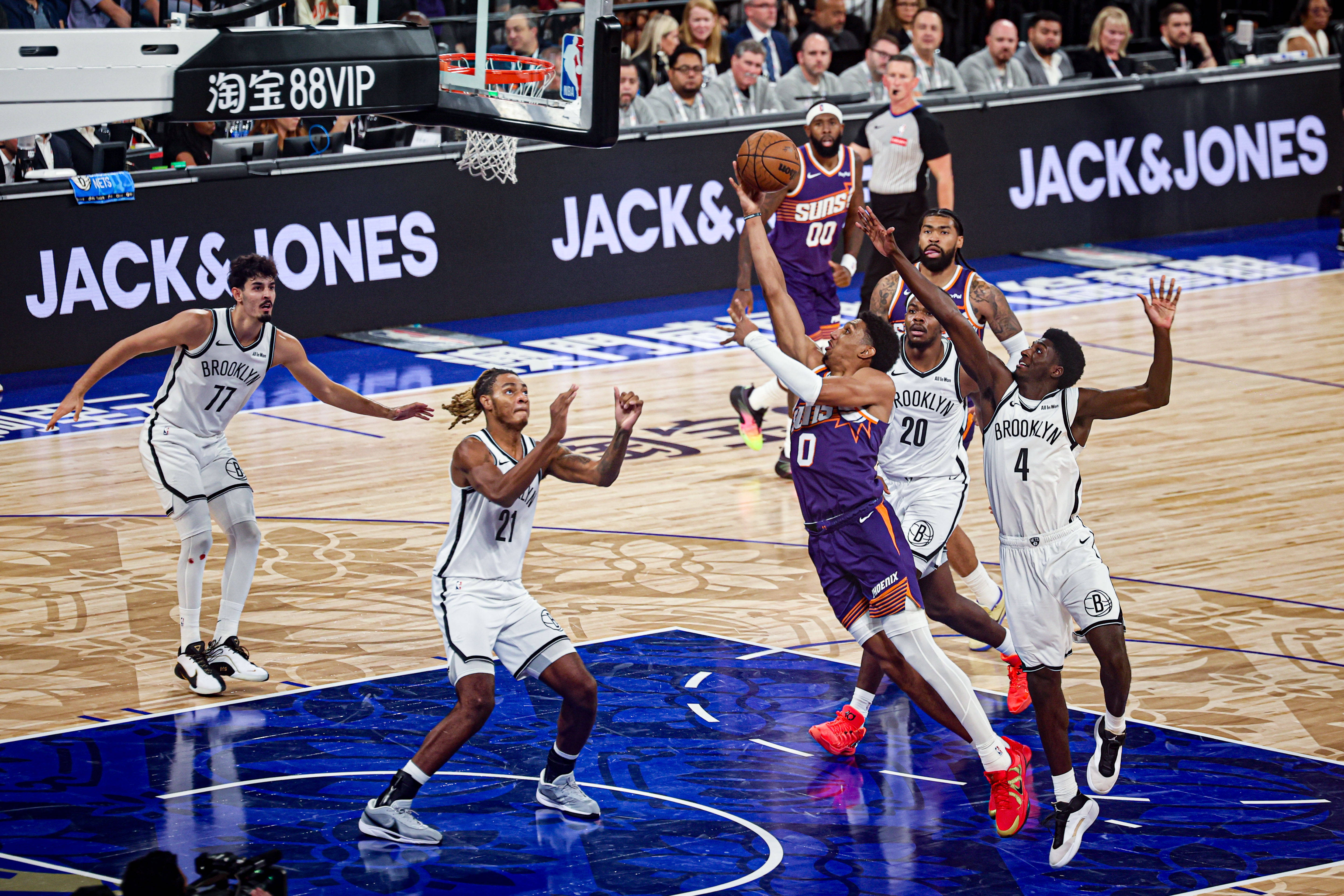 【向上穿越·无界登场】NBA中国官方市场合作伙伴JACK & JONES,赋能NBA中国赛2025